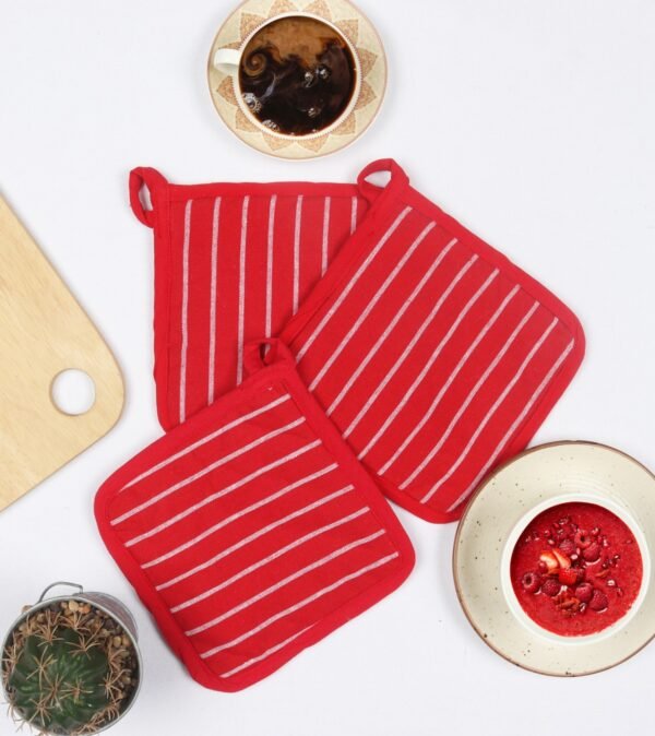 Red Striped Cotton Pot Holders – Set of 3 | Heat-Resistant & Stylish